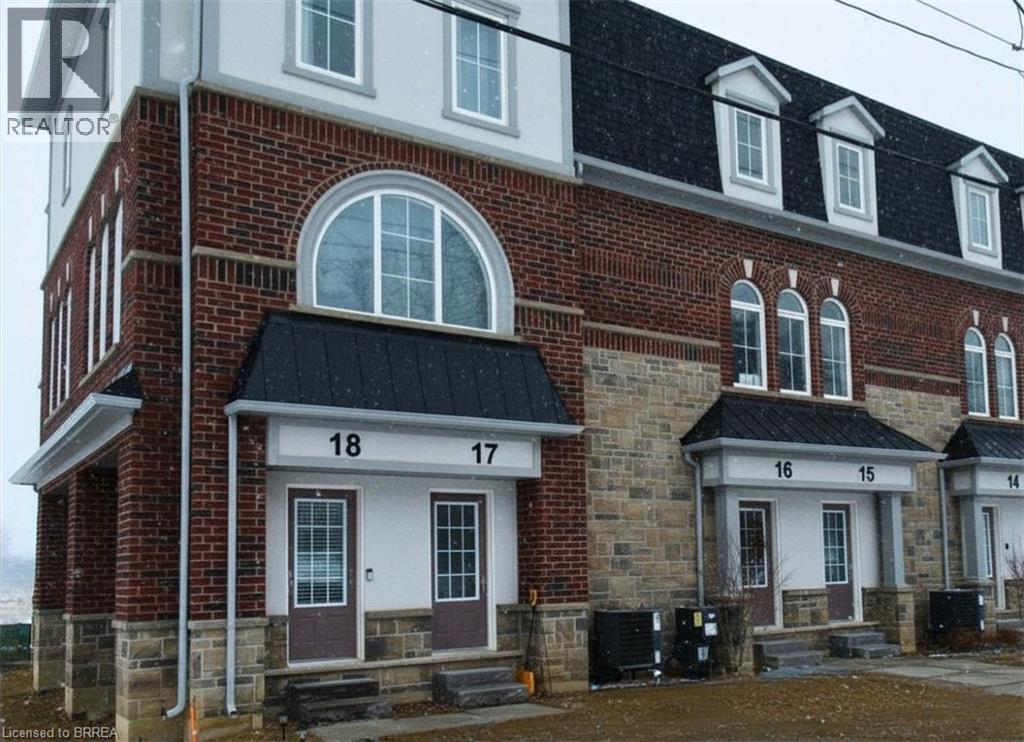 677 Park Road N Unit# 18, Brantford, Ontario  N3R 0C2 - Photo 1 - 40795897