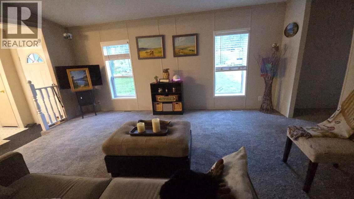 2960 Mission Wycliffe Road, Cranbrook, British Columbia  V1C 7C8 - Photo 8 - 10382940