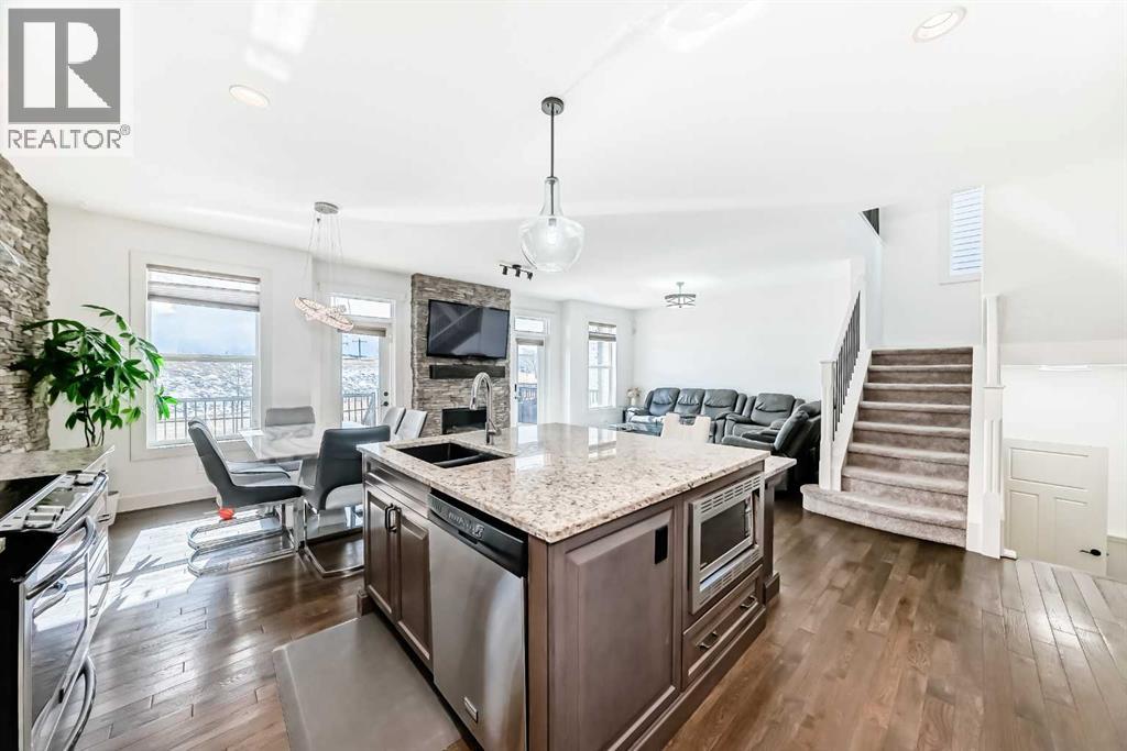 322 Reunion Green Nw, Airdrie, Alberta  T4B 3W5 - Photo 10 - A2298959