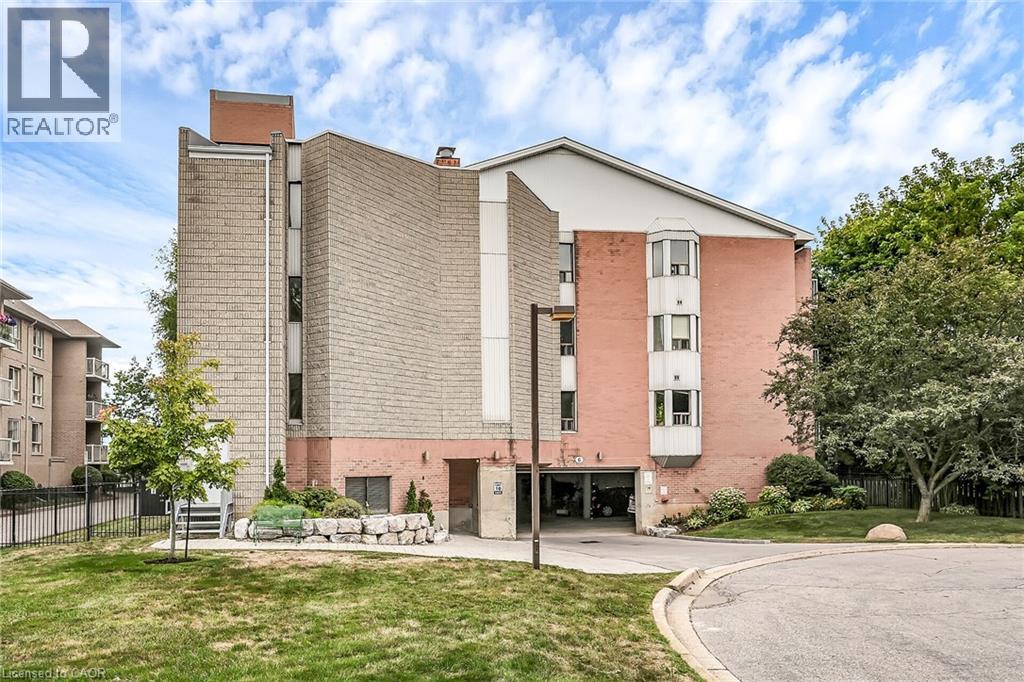 6 Niagara Street Unit# 208, Grimsby, Ontario  L3M 5A4 - Photo 42 - 40811150