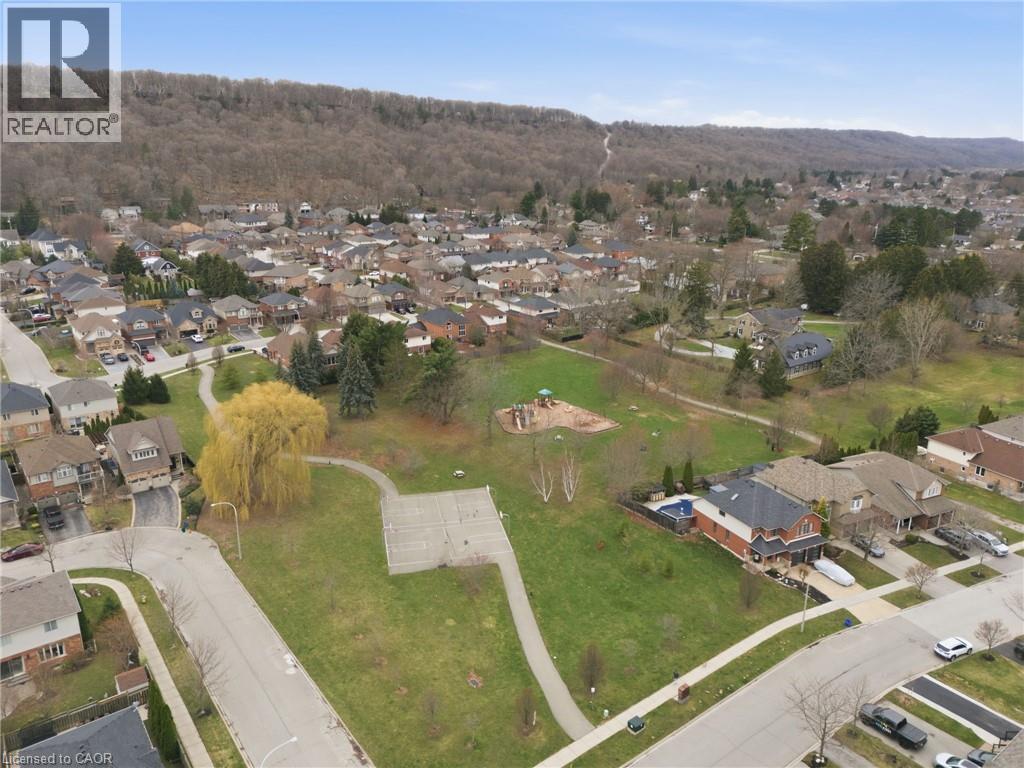 17 Hemlock Way, Grimsby, Ontario  L3M 0A7 - Photo 36 - 40813823