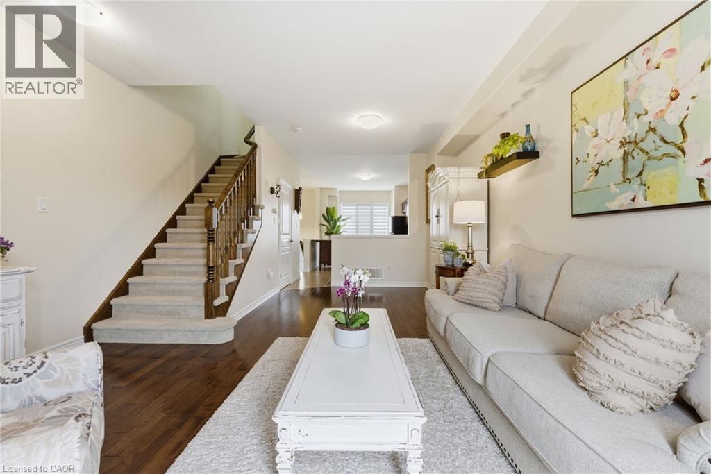 17 Hemlock Way, Grimsby, Ontario  L3M 0A7 - Photo 8 - 40813823