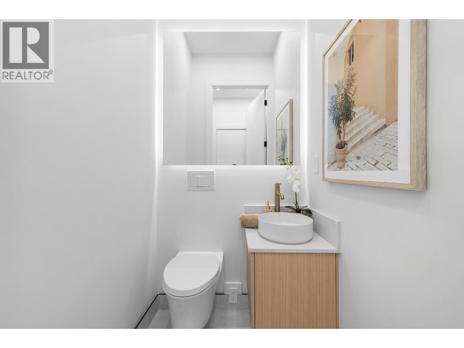 2 4885 Moss Street, Vancouver, British Columbia  V5R 3T3 - Photo 12 - R3110053