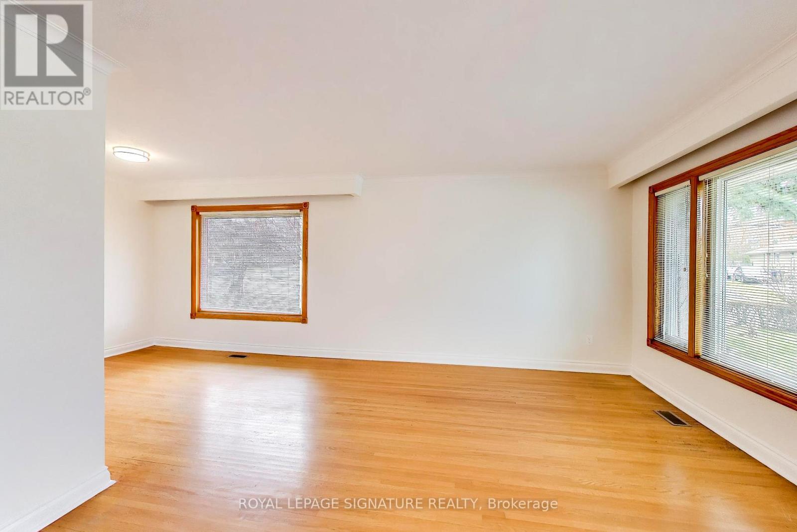 1 Charlemont Crescent, Toronto, Ontario  M1T 1M3 - Photo 6 - E12991798