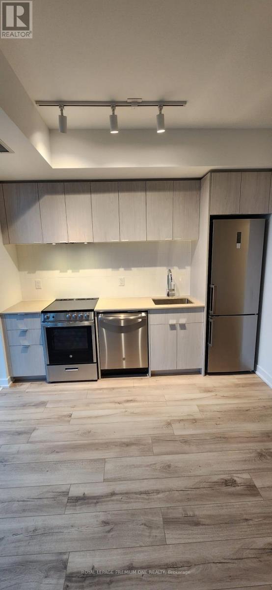 1008 - 1660 Bloor Street W, Toronto, Ontario  M6P 1A8 - Photo 4 - W12991960