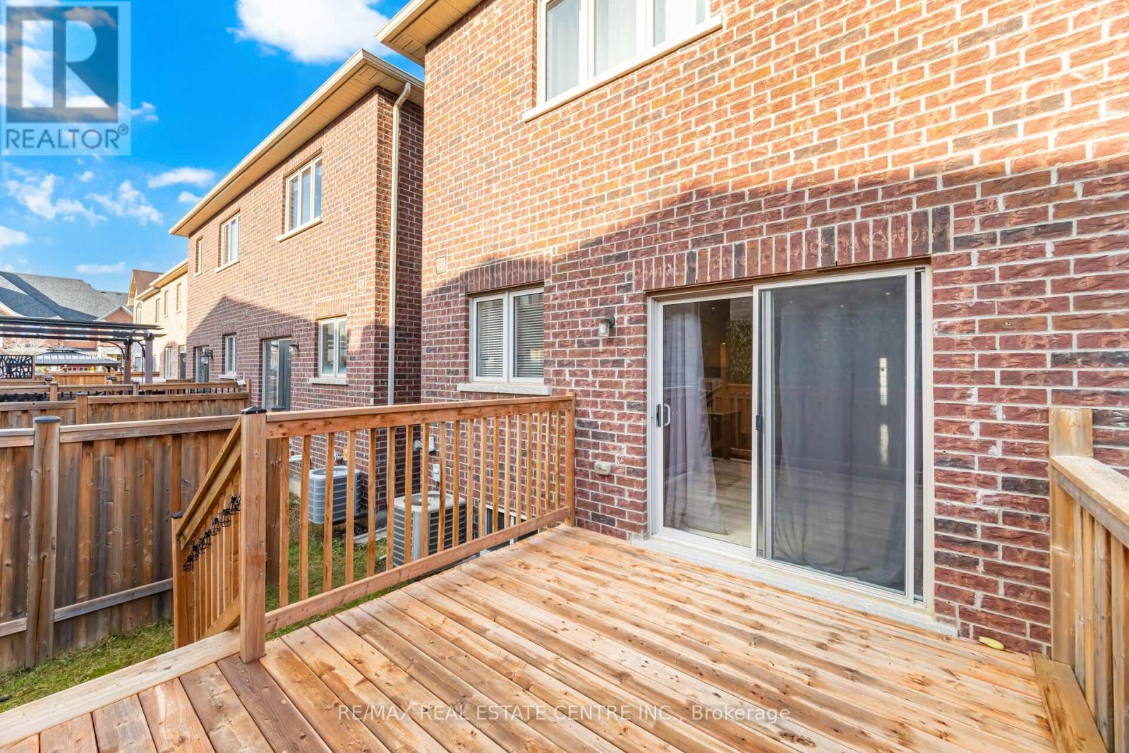 11 Yately Street, Brampton, Ontario  L7A 4R9 - Photo 27 - W12991984