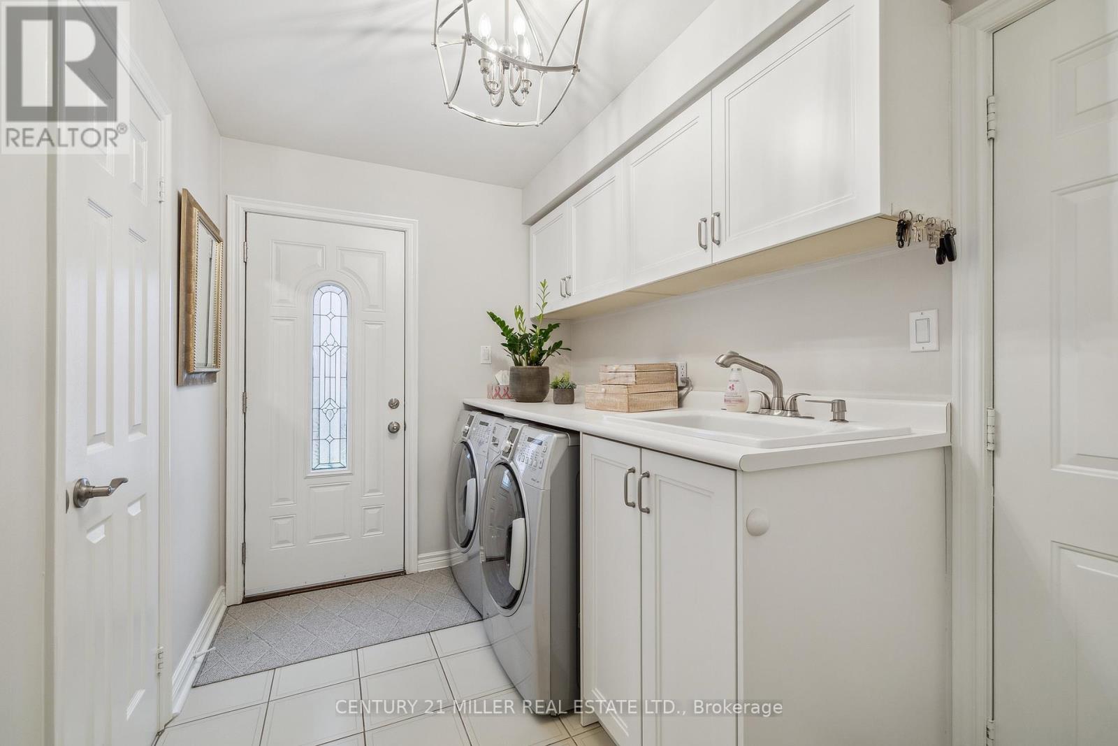 4665 Beaufort Terrace, Mississauga, Ontario  L5M 3J1 - Photo 15 - W12992002