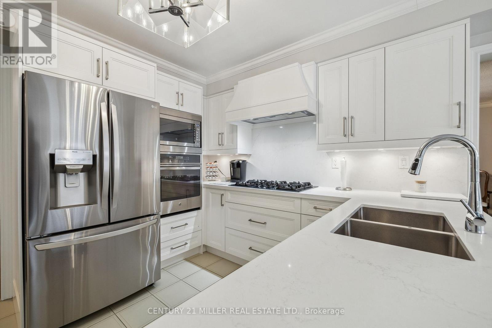 4665 Beaufort Terrace, Mississauga, Ontario  L5M 3J1 - Photo 9 - W12992002