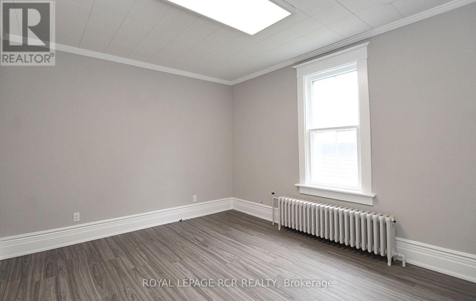 Main- Back - 69 King Street W, Caledon, Ontario L7E 1A2 - Photo 3 - W12689054