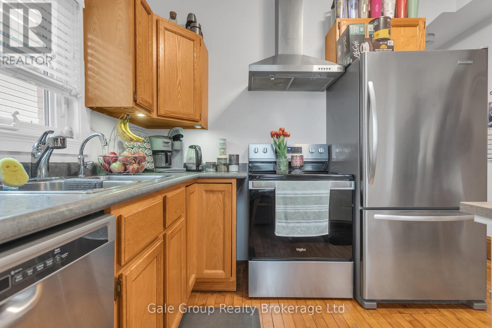 12 Oxford Street E, Blandford-Blenheim, Ontario  N0J 1G0 - Photo 13 - X12992226