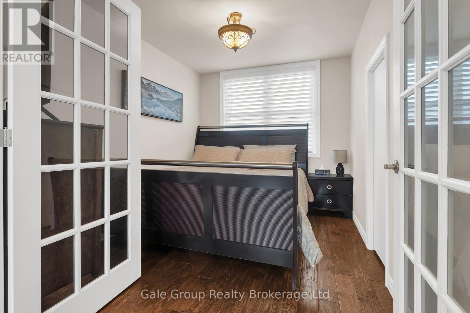 12 Oxford Street E, Blandford-Blenheim, Ontario  N0J 1G0 - Photo 18 - X12992226