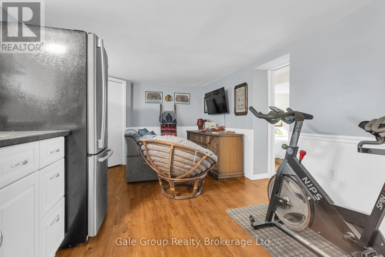 12 Oxford Street E, Blandford-Blenheim, Ontario  N0J 1G0 - Photo 23 - X12992226