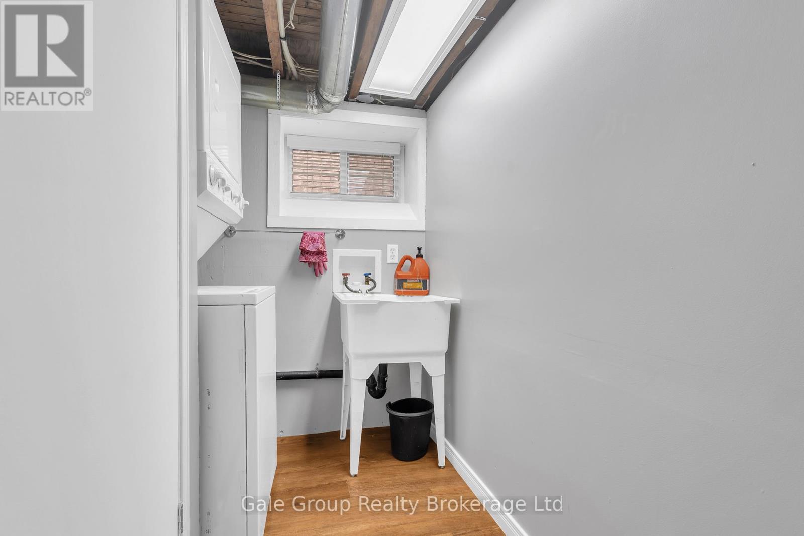 12 Oxford Street E, Blandford-Blenheim, Ontario  N0J 1G0 - Photo 27 - X12992226