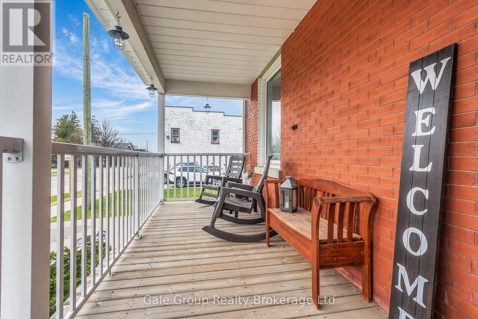 12 Oxford Street E, Blandford-Blenheim, Ontario  N0J 1G0 - Photo 4 - X12992226