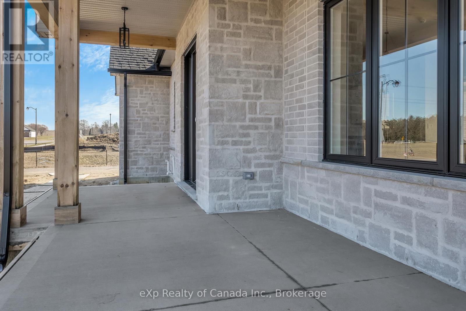 65 Meadowlands Drive, Norwich, Ontario  N0J 1R0 - Photo 6 - X12992330