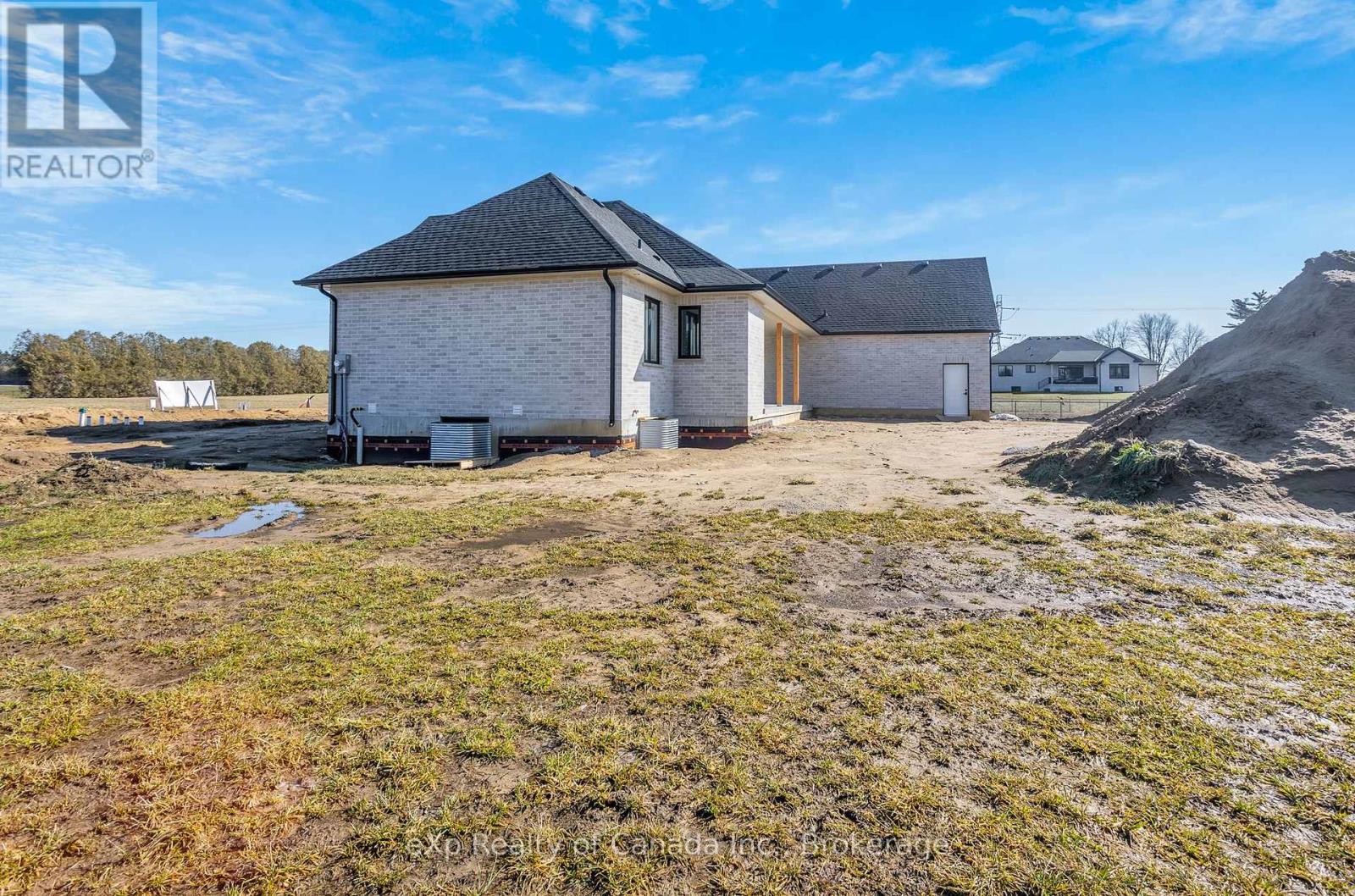 65 Meadowlands Drive, Norwich, Ontario  N0J 1R0 - Photo 8 - X12992330