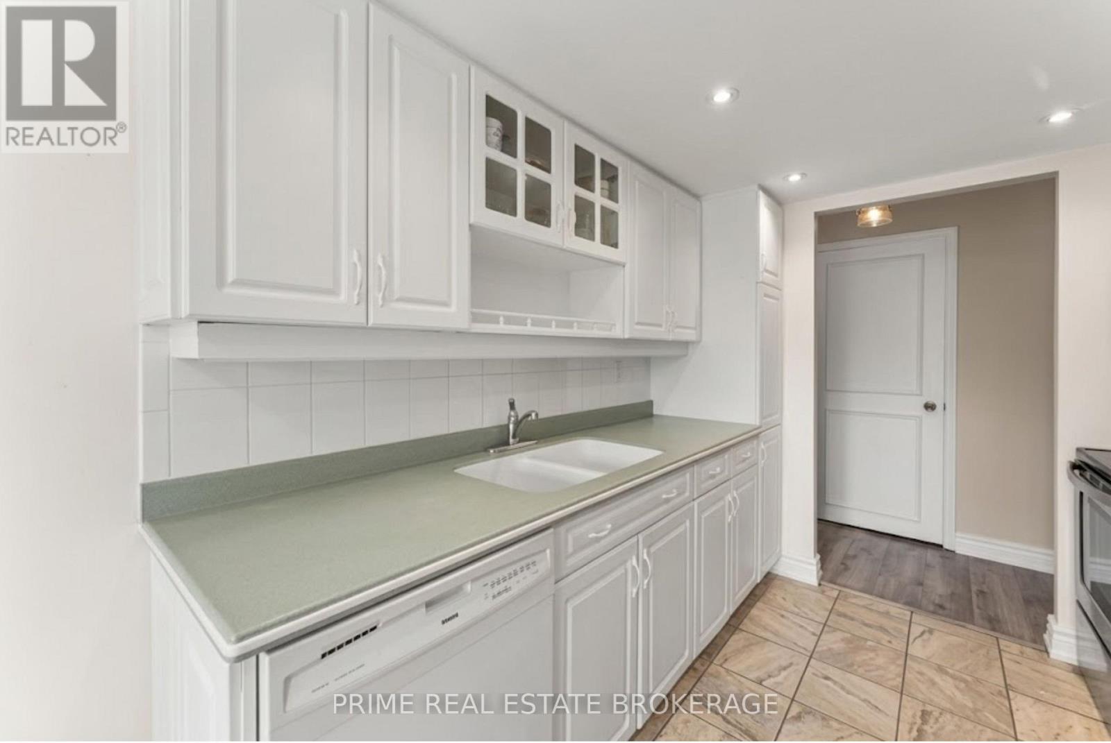 204 - 693 Windermere Road, London North, Ontario  N5X 2P1 - Photo 10 - X12991692