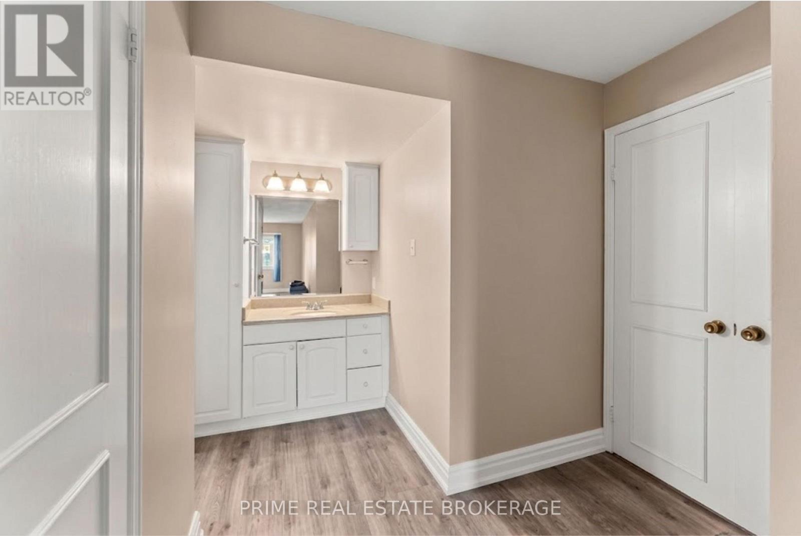 204 - 693 Windermere Road, London North, Ontario  N5X 2P1 - Photo 12 - X12991692