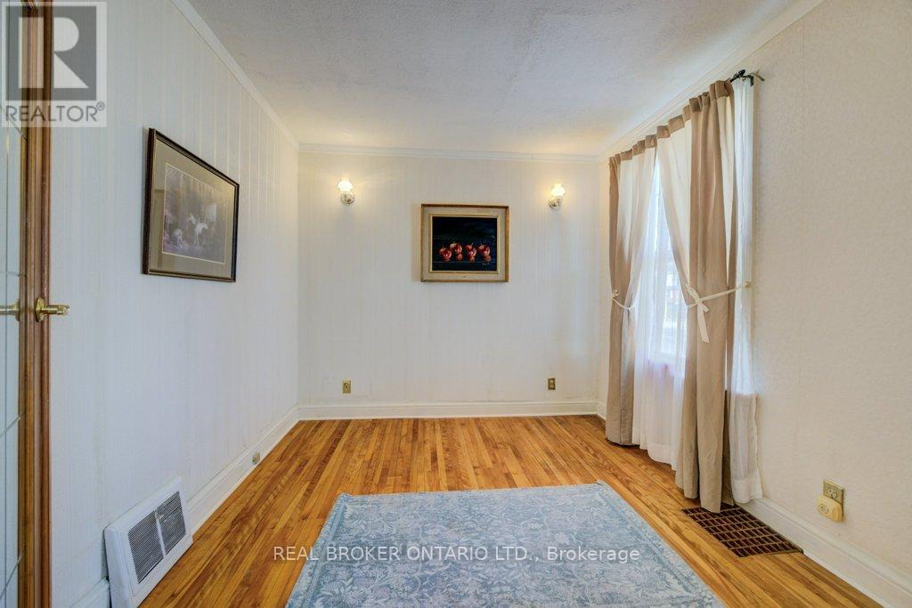 458 Upper Wentworth Street, Hamilton, Ontario  L9A 4T7 - Photo 8 - X12991986