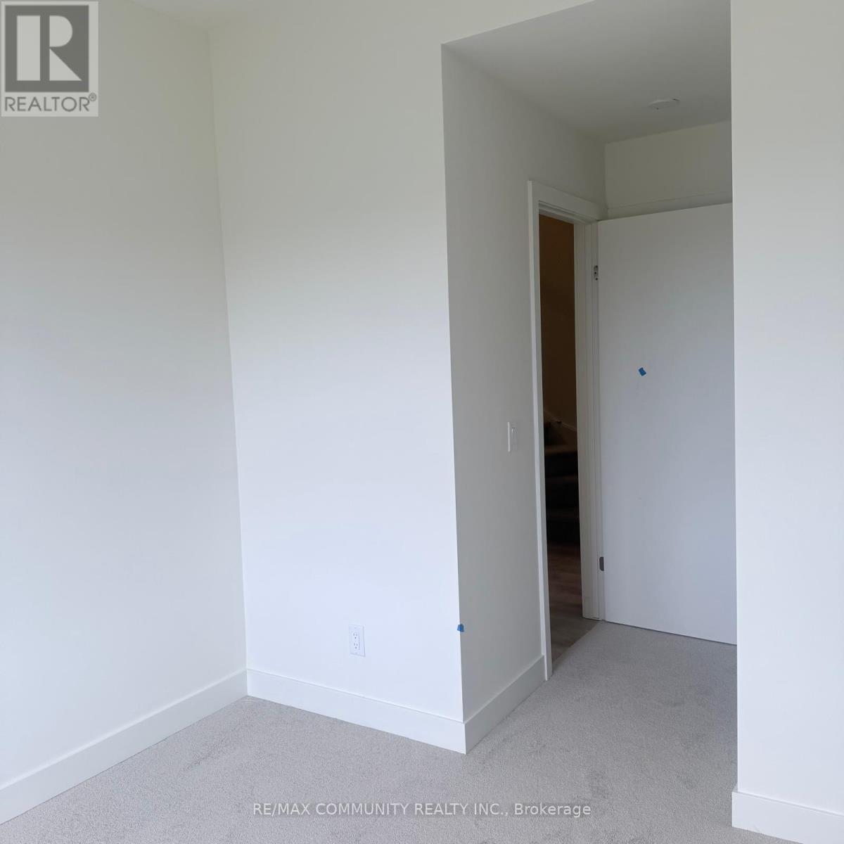 320b - 16 Melbourne Avenue, St. Catharines, Ontario  L2P 3J8 - Photo 17 - X12992020