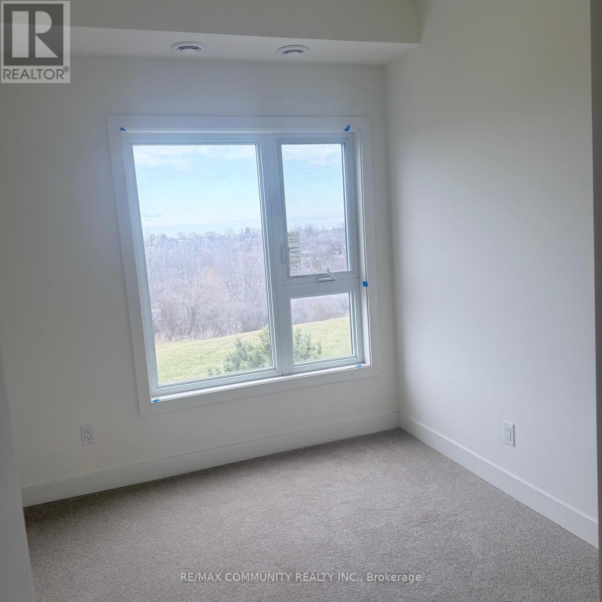 320b - 16 Melbourne Avenue, St. Catharines, Ontario  L2P 3J8 - Photo 21 - X12992020