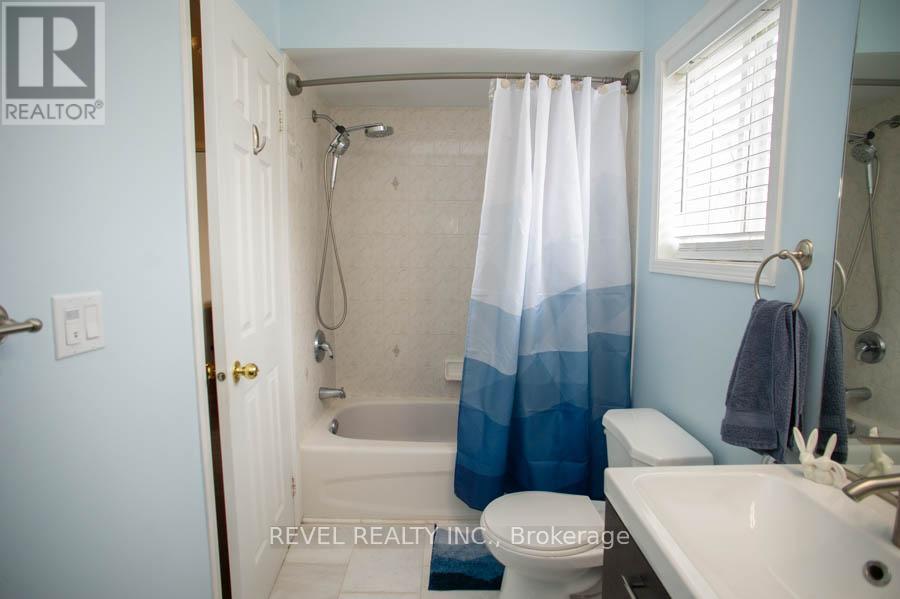 47 Stowe Terrace, Brantford, Ontario  N3T 6P2 - Photo 23 - X12992052