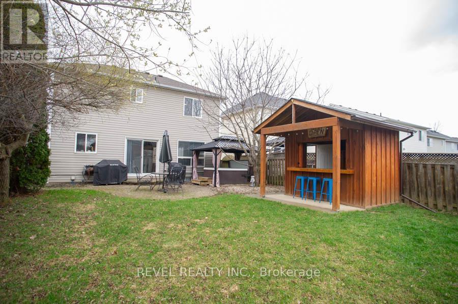 47 Stowe Terrace, Brantford, Ontario  N3T 6P2 - Photo 35 - X12992052