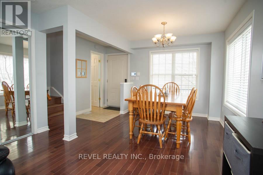 47 Stowe Terrace, Brantford, Ontario  N3T 6P2 - Photo 6 - X12992052