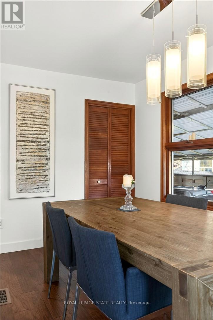 9 Morton Avenue, Hamilton, Ontario  L9H 2P4 - Photo 12 - X12992082