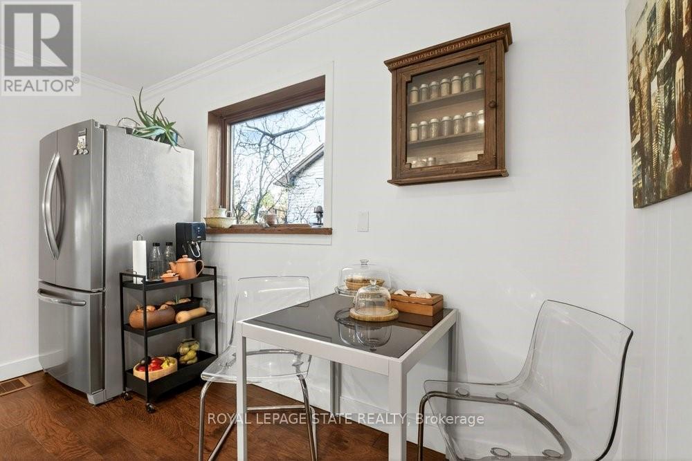 9 Morton Avenue, Hamilton, Ontario  L9H 2P4 - Photo 29 - X12992082