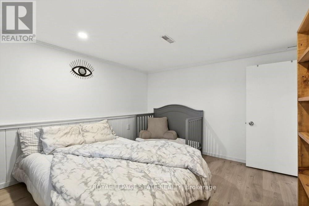 9 Morton Avenue, Hamilton, Ontario  L9H 2P4 - Photo 35 - X12992082