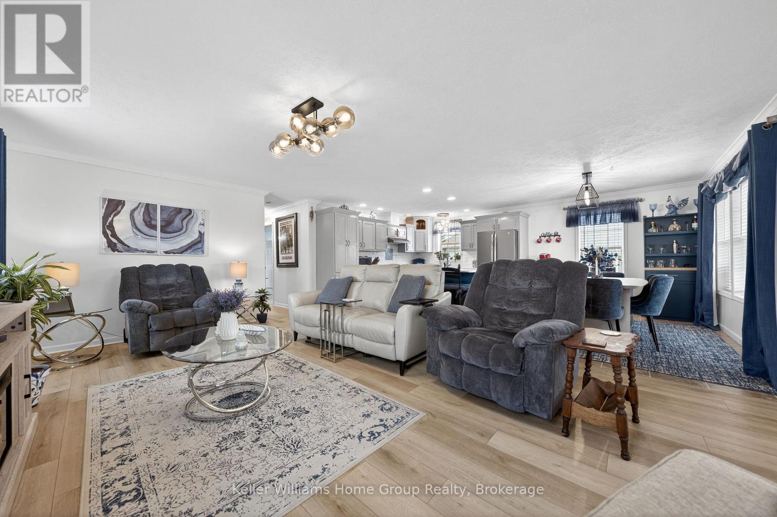 133 Parkview Circle, Wellington North, Ontario  N0G 2K0 - Photo 14 - X12992124