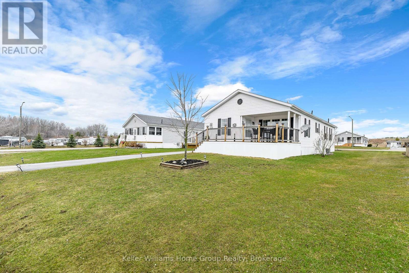 133 Parkview Circle, Wellington North, Ontario  N0G 2K0 - Photo 2 - X12992124