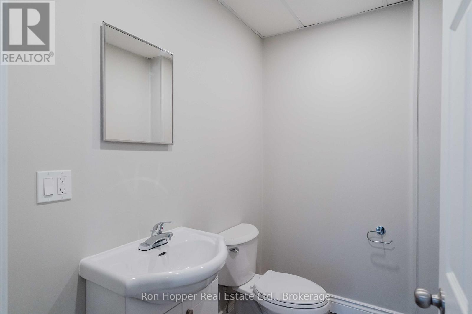 682 7th St A East Street, Owen Sound, Ontario N4K 1K5 - Photo 15 - X12992270