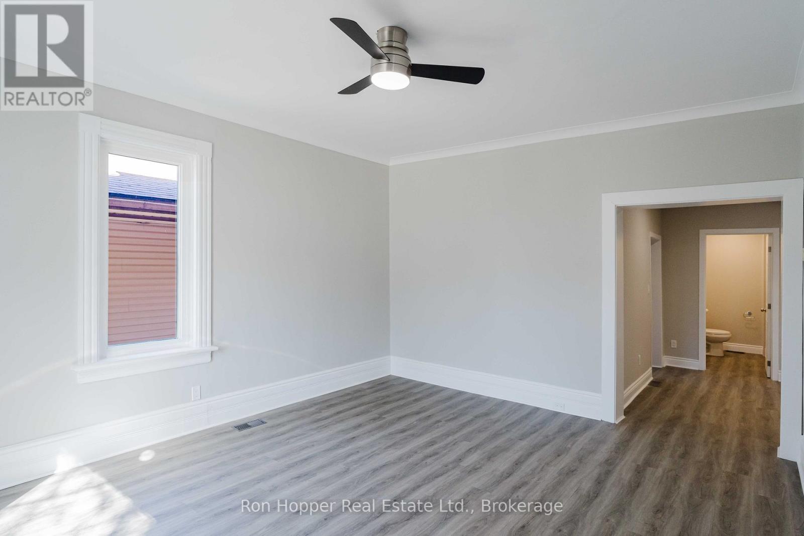 682 7th St A East Street, Owen Sound, Ontario N4K 1K5 - Photo 6 - X12992270