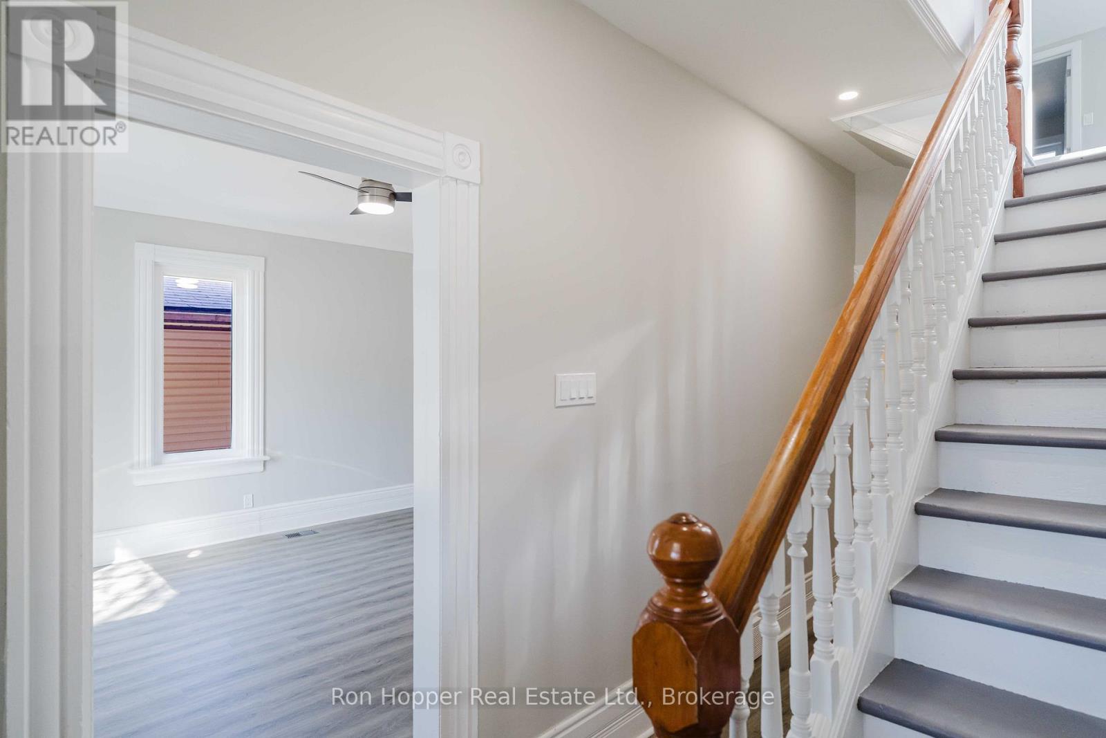 682 7th St A East Street, Owen Sound, Ontario N4K 1K5 - Photo 7 - X12992270