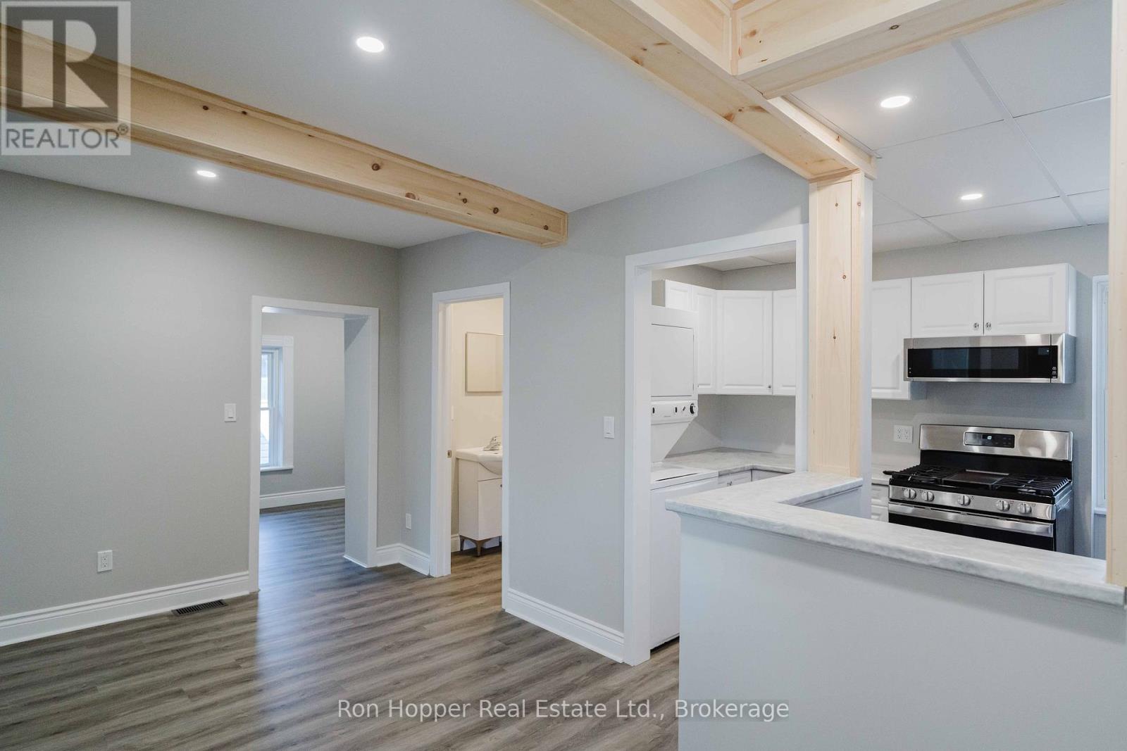 682 7th St A East Street, Owen Sound, Ontario N4K 1K5 - Photo 9 - X12992270