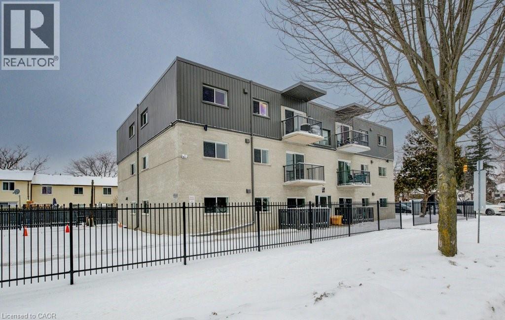 151 Marconi Boulevard Unit# 3, London, Ontario  N5V 1A6 - Photo 2 - 40820019