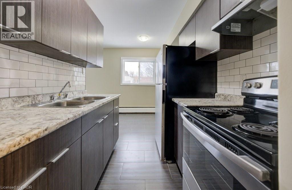 151 Marconi Boulevard Unit# 3, London, Ontario  N5V 1A6 - Photo 6 - 40820019