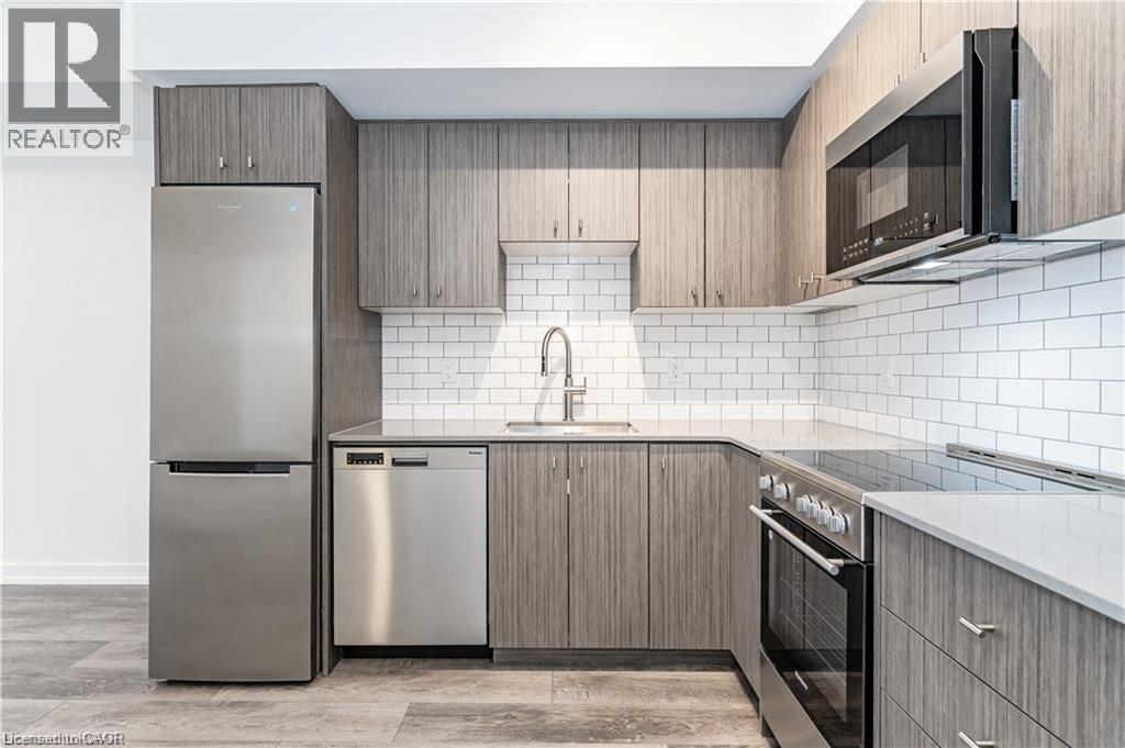 5 Wellington Street S Unit# 13, Kitchener, Ontario  N2G 0E3 - Photo 2 - 40818903