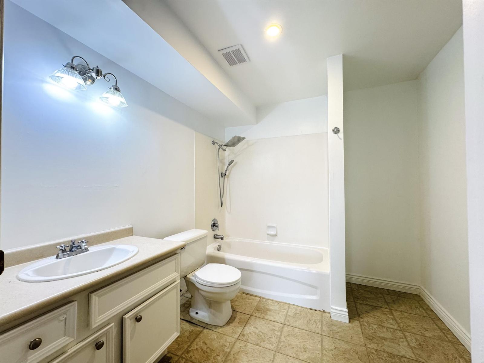 126 32850 George Ferguson Way, Abbotsford, British Columbia  V2S 7K1 - Photo 14 - R3109751