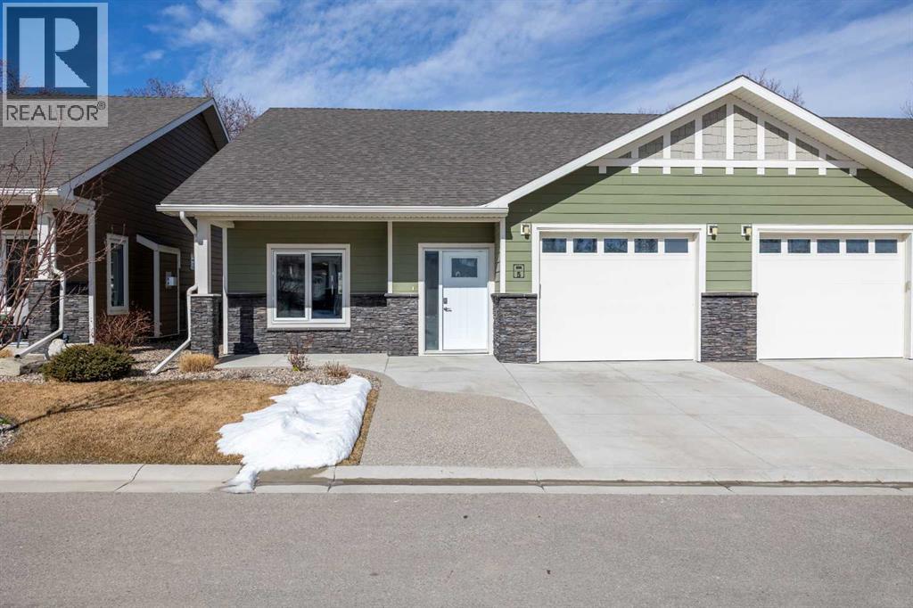 5, 333 Cowan Avenue, Picture Butte, Alberta