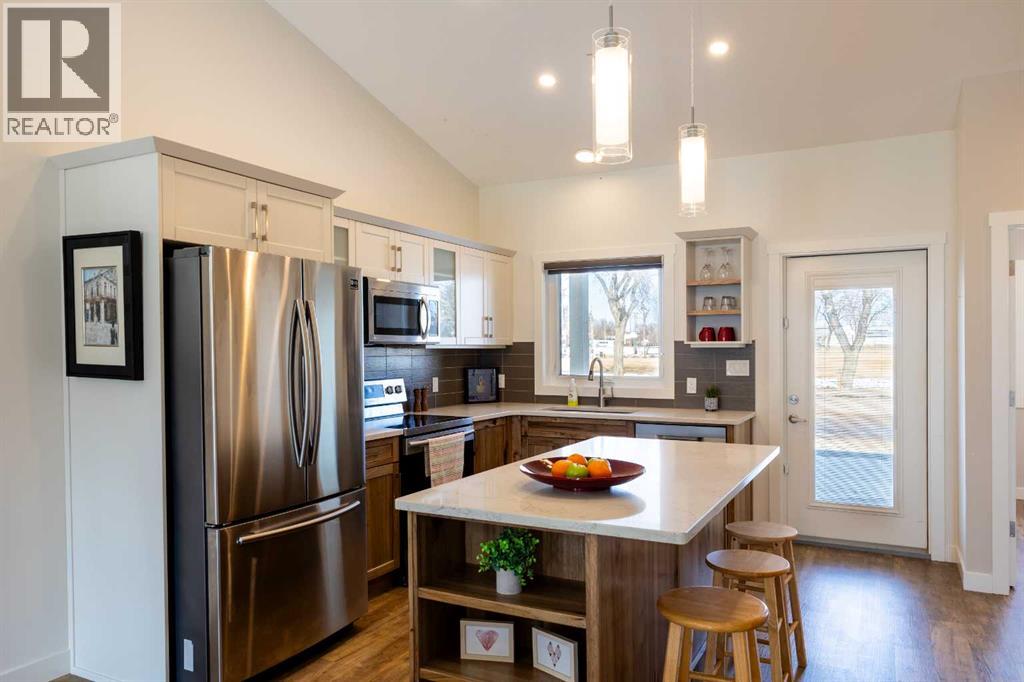 5, 333 Cowan Avenue, Picture Butte, Alberta  T0K 1V0 - Photo 3 - A2289083