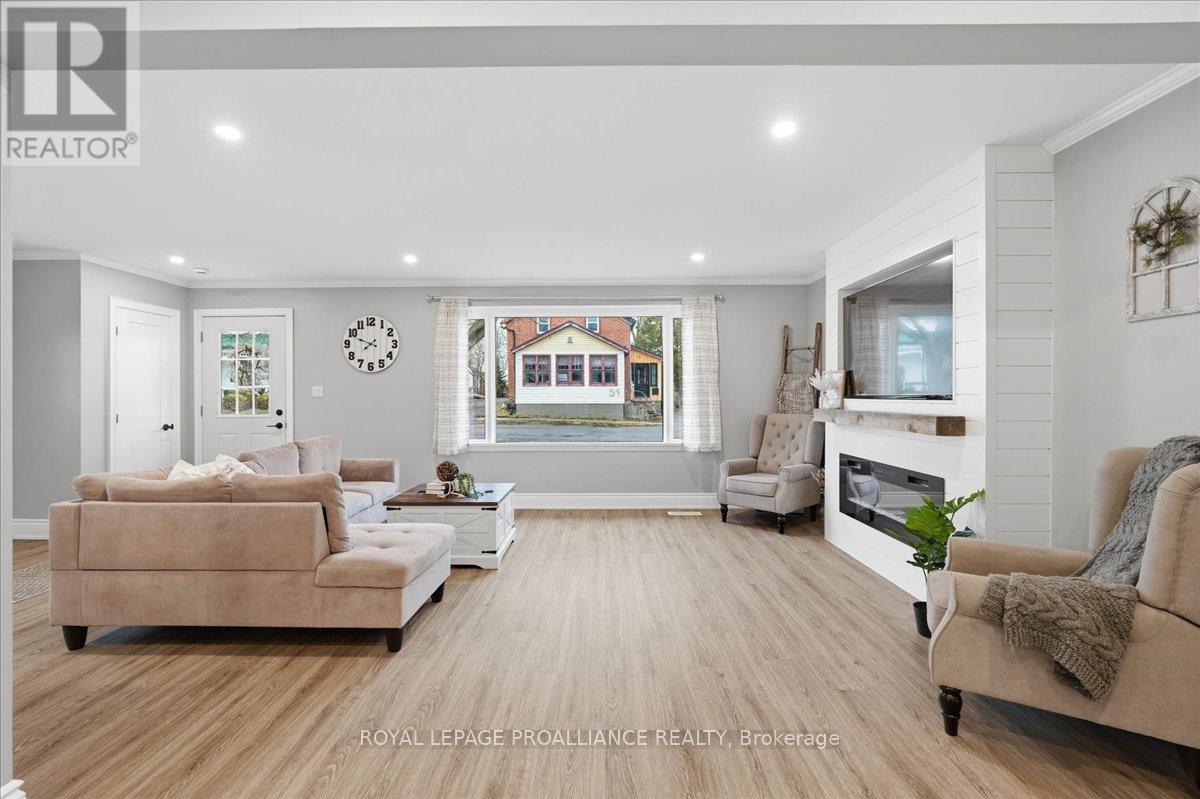 60 John Street, Stirling-Rawdon, Ontario  K0K 3E0 - Photo 11 - X12992114