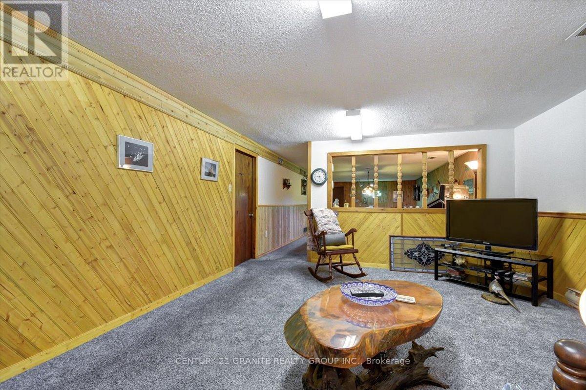 237 Maxwell Settlement Road, Bancroft, Ontario  K0L 1C0 - Photo 26 - X12992120