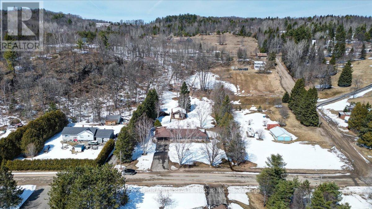 237 Maxwell Settlement Road, Bancroft, Ontario  K0L 1C0 - Photo 41 - X12992120