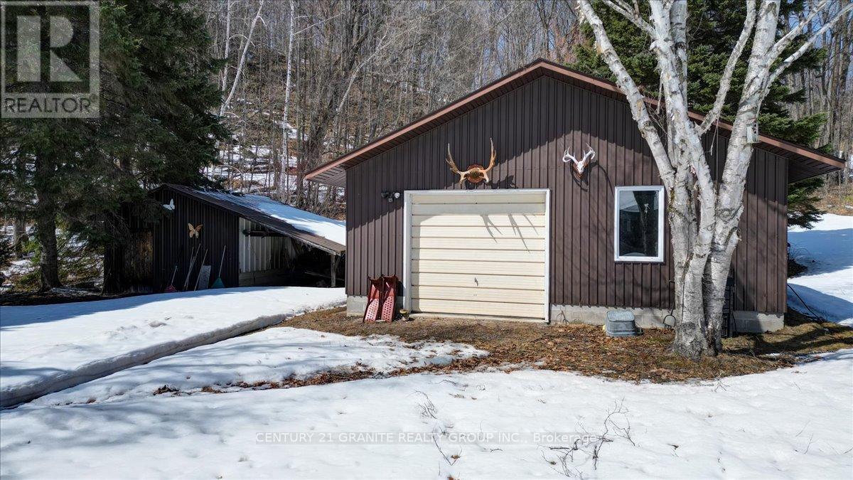237 Maxwell Settlement Road, Bancroft, Ontario  K0L 1C0 - Photo 45 - X12992120