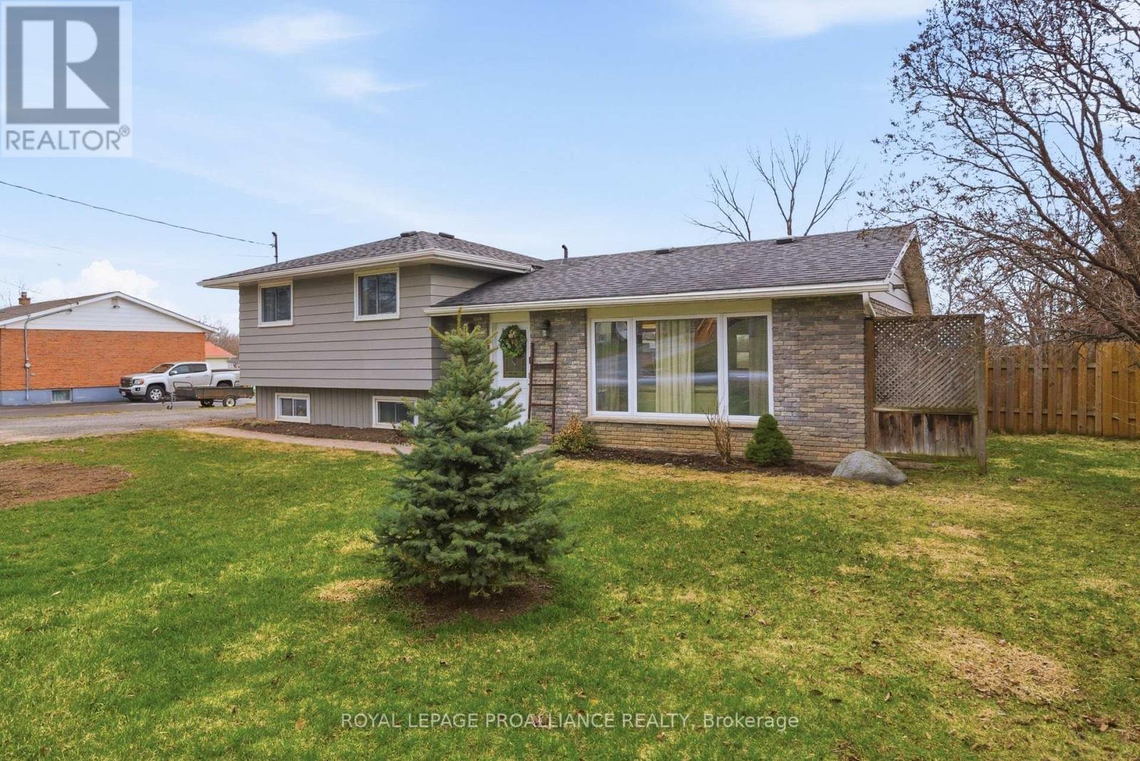 514 Lester Road, Quinte West, Ontario  K8V 5P8 - Photo 26 - X12992192