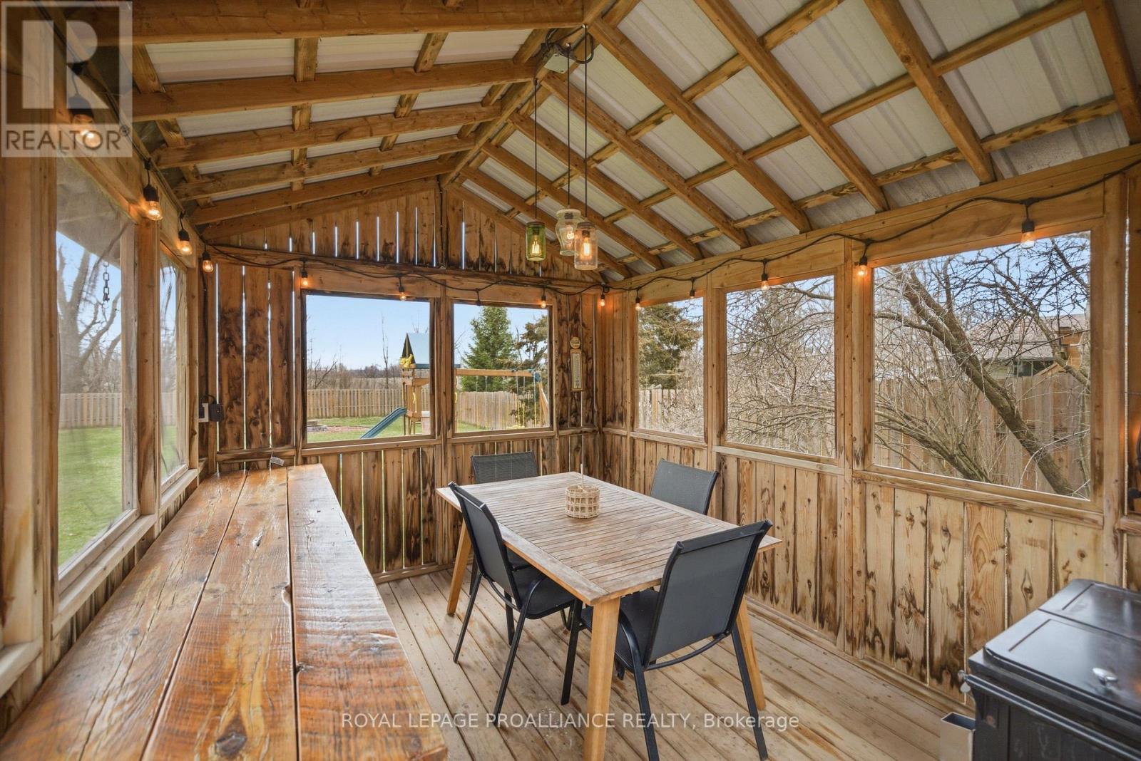 514 Lester Road, Quinte West, Ontario  K8V 5P8 - Photo 30 - X12992192