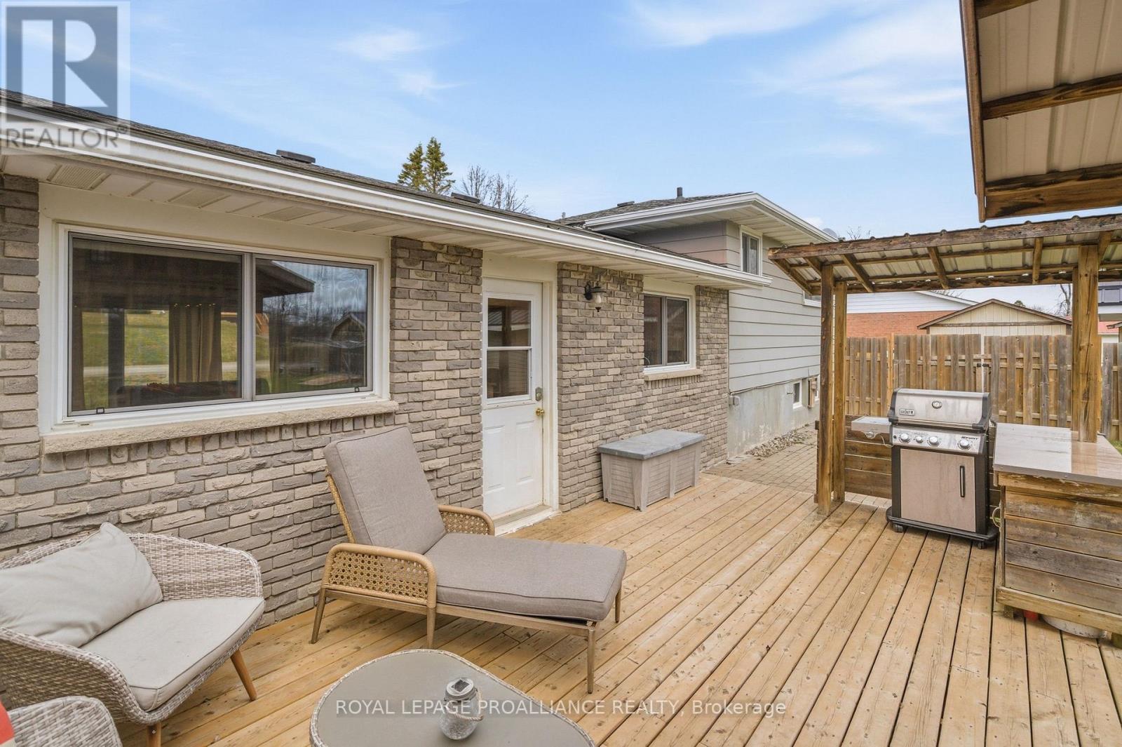 514 Lester Road, Quinte West, Ontario  K8V 5P8 - Photo 31 - X12992192